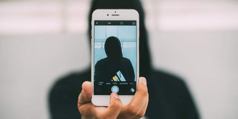 Cam kết với người chơi